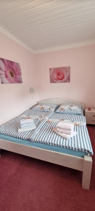 Haus Pamir Apartment บือซุม ภายนอก รูปภาพ